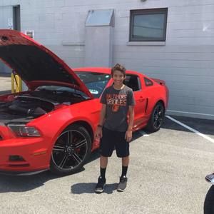 Meet your Posher, Mark